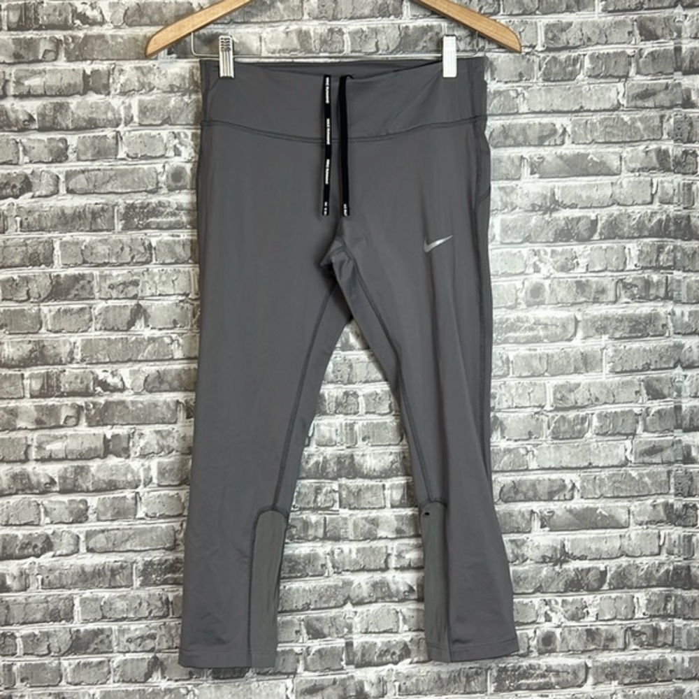 Nike capri‎ leggings